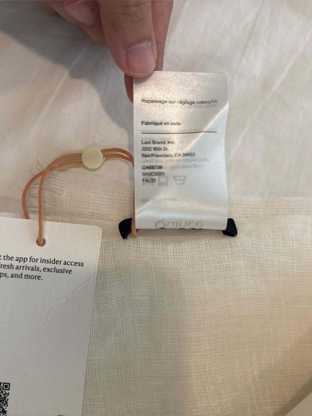New Quince 100% European Linen Scarf White 28" W x 80" L - Picture 9 of 10